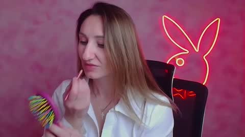 Snapshot of milena_sunny_ chatting on February 2, 2026, 12:26 pm Milena online show from February 2, 2026, 12:26 pm