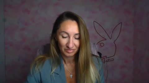 Snapshot of milena_sunny_ chatting on March 16, 2026, 6:28 am Milena online show from March 16, 2026, 6:28 am