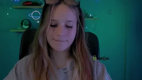 Sweet Miles online show from February 25, 2026, 8:18 pm