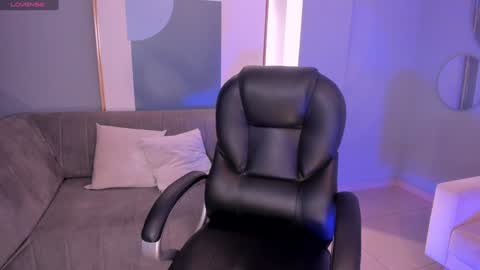 Miley Cruz  IG miley model23 online show from December 31, 2024, 4:06 am