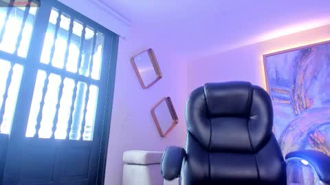 Miley Cruz  IG miley model23 online show from October 19, 2025, 5:24 pm