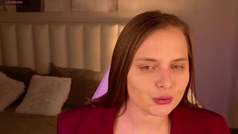 Snapshot of mileylovelyx chatting on November 17, 2025, 1:11 am mileylovelyx online show from November 17, 2025, 1:11 am