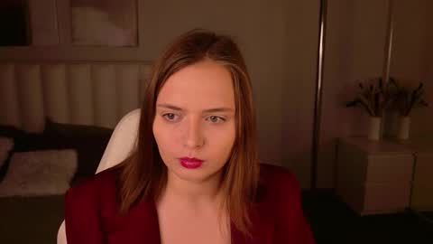 Snapshot of mileylovelyx chatting on November 18, 2025, 8:30 am mileylovelyx online show from November 18, 2025, 8:30 am