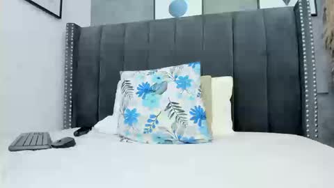 Milf Loven online show from November 20, 2025, 4:07 pm