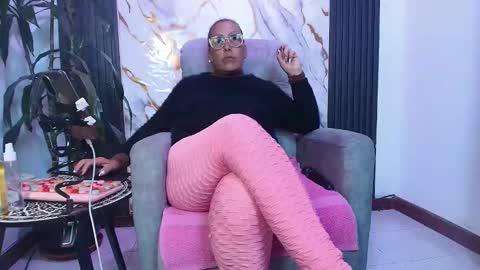 milf sikiu  online show from April 27, 2026, 2:42 am