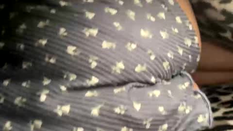 Snapshot of milfcandyxxx chatting on February 19, 2025, 9:06 am Milfcandyxxx online show from February 19, 2025, 9:06 am