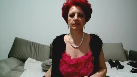 Milfsupreme online show from February 13, 2025, 8:55 pm