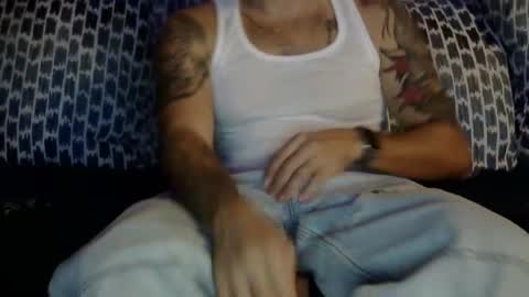 milfloverfl online show from February 17, 2025, 2:09 am