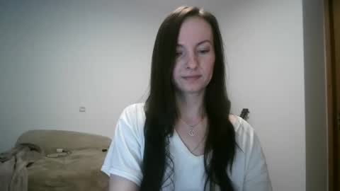 miliah online show from September 15, 2025, 7:25 pm