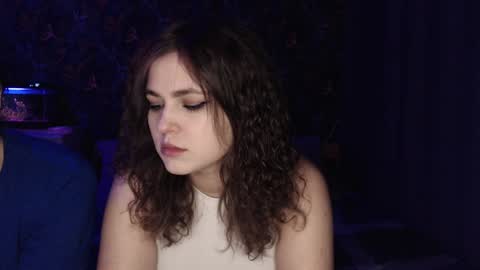 Snapshot of milk_slice chatting on January 30, 2025, 10:30 pm Stella and Neo online show from January 30, 2025, 10:30 pm