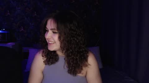 Snapshot of milk_slice chatting on February 23, 2025, 1:46 am Stella and Neo online show from February 23, 2025, 1:46 am