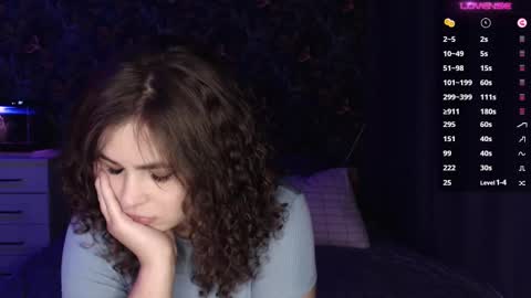 Snapshot of milk_slice chatting on February 24, 2025, 1:35 am Stella and Neo online show from February 24, 2025, 1:35 am