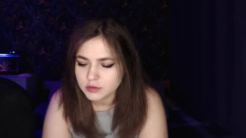 Snapshot of milk_slice chatting on March 9, 2025, 10:19 pm Stella and Neo online show from March 9, 2025, 10:19 pm