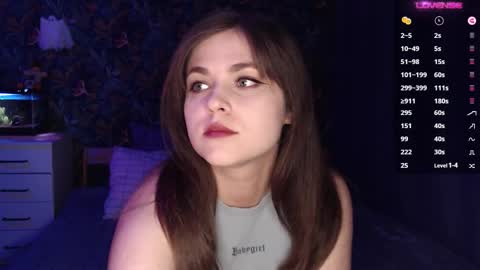 Snapshot of milk_slice chatting on September 28, 2025, 4:18 am Stella and Neo online show from September 28, 2025, 4:18 am