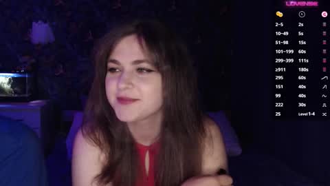 Snapshot of milk_slice chatting on October 27, 2025, 4:16 am Stella and Neo online show from October 27, 2025, 4:16 am