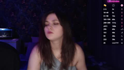 Stella and Neo online show from November 16, 2025, 4:07 am