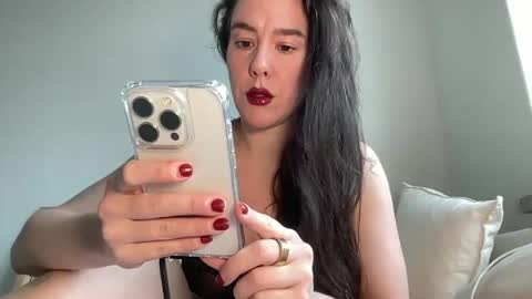 Milk online show from February 20, 2025, 7:34 am