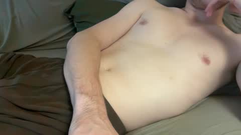 Snapshot of milkedboy964 chatting on September 27, 2025, 2:38 am milkedboy964 online show from September 27, 2025, 2:38 am