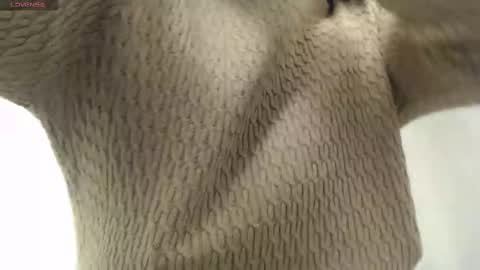 Amira online show from February 11, 2025, 12:58 pm