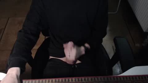 Snapshot of milkmeup_thick chatting on July 7, 2026, 3:49 pm milkmeup_thick online show from July 7, 2026, 3:49 pm