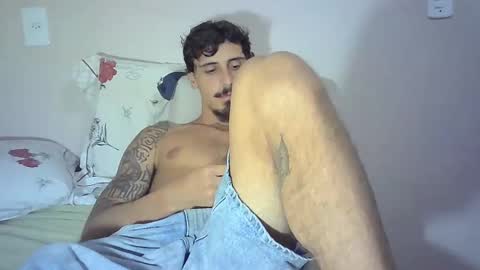 milkoffee online show from February 4, 2025, 10:13 pm