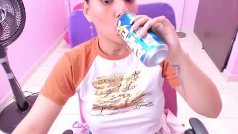 Snapshot of milky__boobs69 chatting on December 28, 2024, 12:45 pm vale online show from December 28, 2024, 12:45 pm