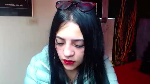 Snapshot of millacounisslosexanal chatting on January 7, 2026, 1:57 pm Violeta online show from January 7, 2026, 1:57 pm