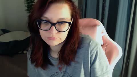 Snapshot of millapoolys chatting on December 4, 2024, 9:02 pm Milla online show from December 4, 2024, 9:02 pm