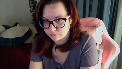 Snapshot of millapoolys chatting on December 15, 2024, 10:37 pm Milla online show from December 15, 2024, 10:37 pm