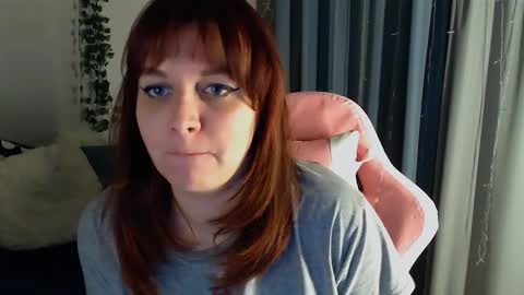 Snapshot of millapoolys chatting on February 25, 2025, 8:51 pm Milla online show from February 25, 2025, 8:51 pm