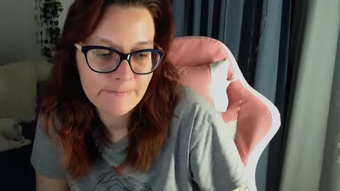 Snapshot of millapoolys chatting on February 28, 2025, 8:07 pm Milla online show from February 28, 2025, 8:07 pm