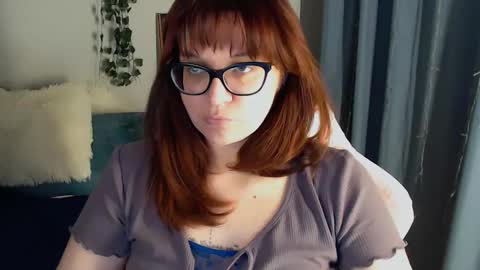 Snapshot of millapoolys chatting on March 2, 2025, 8:07 pm Milla online show from March 2, 2025, 8:07 pm