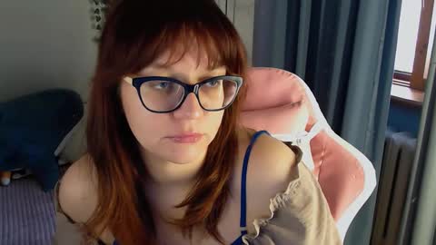 Snapshot of millapoolys chatting on March 6, 2025, 10:09 am Milla online show from March 6, 2025, 10:09 am