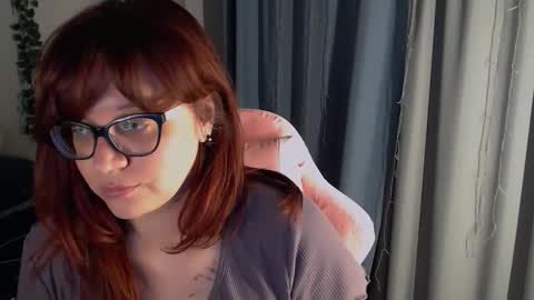 Snapshot of millapoolys chatting on October 9, 2025, 4:38 pm Milla online show from October 9, 2025, 4:38 pm