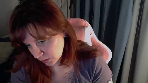 Snapshot of millapoolys chatting on October 15, 2025, 9:04 pm Milla online show from October 15, 2025, 9:04 pm