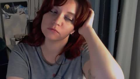 Snapshot of millapoolys chatting on October 23, 2025, 11:14 pm Milla online show from October 23, 2025, 11:14 pm