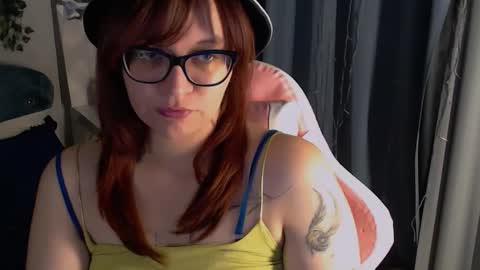 Snapshot of millapoolys chatting on November 2, 2025, 5:15 pm Milla online show from November 2, 2025, 5:15 pm