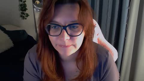 Snapshot of millapoolys chatting on November 15, 2025, 10:48 pm Milla online show from November 15, 2025, 10:48 pm