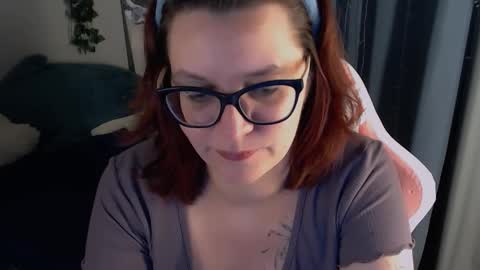 Snapshot of millapoolys chatting on December 5, 2025, 12:19 am Milla online show from December 5, 2025, 12:19 am