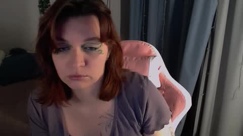 Snapshot of millapoolys chatting on December 16, 2025, 10:26 pm Milla online show from December 16, 2025, 10:26 pm