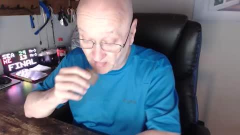 millenium0129 online show from April 5, 2026, 12:41 am