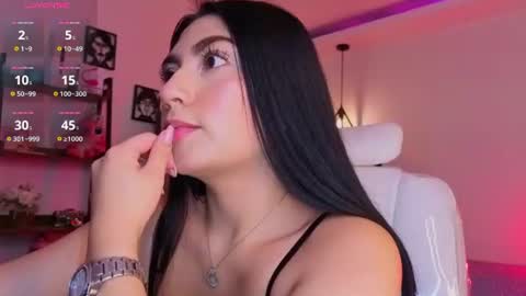 miller_vanessa_ online show from July 8, 2026, 9:08 pm