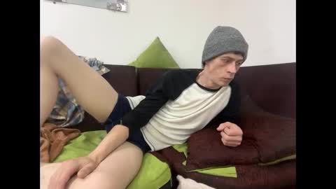 SlimnHungOH online show from October 20, 2025, 10:10 pm