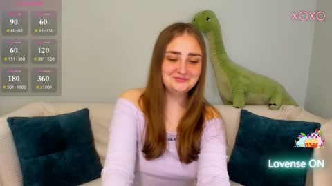 Snapshot of millibrooksss chatting on May 6, 2026, 1:47 am millibrooksss online show from May 6, 2026, 1:47 am