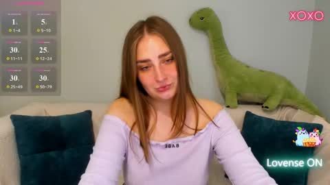 Snapshot of millibrooksss chatting on May 7, 2026, 1:44 am millibrooksss online show from May 7, 2026, 1:44 am