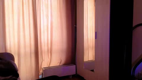 Millie online show from April 10, 2026, 9:47 am