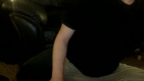 Snapshot of millionsmcgee chatting on February 10, 2025, 6:53 am Millions online show from February 10, 2025, 6:53 am