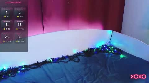 milly__foxy online show from October 30, 2025, 2:07 pm