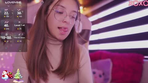 Snapshot of milly_kenner chatting on December 14, 2024, 9:35 pm MILLY online show from December 14, 2024, 9:35 pm