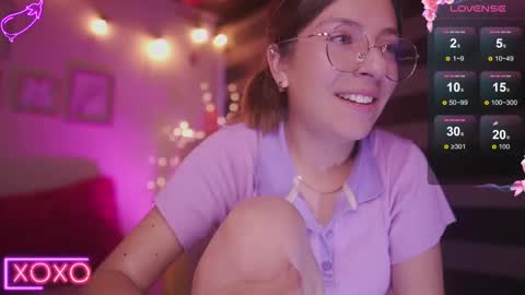 Snapshot of milly_kenner chatting on February 27, 2025, 11:04 pm MILLY online show from February 27, 2025, 11:04 pm